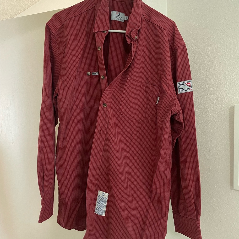 TYNDALE FR button up